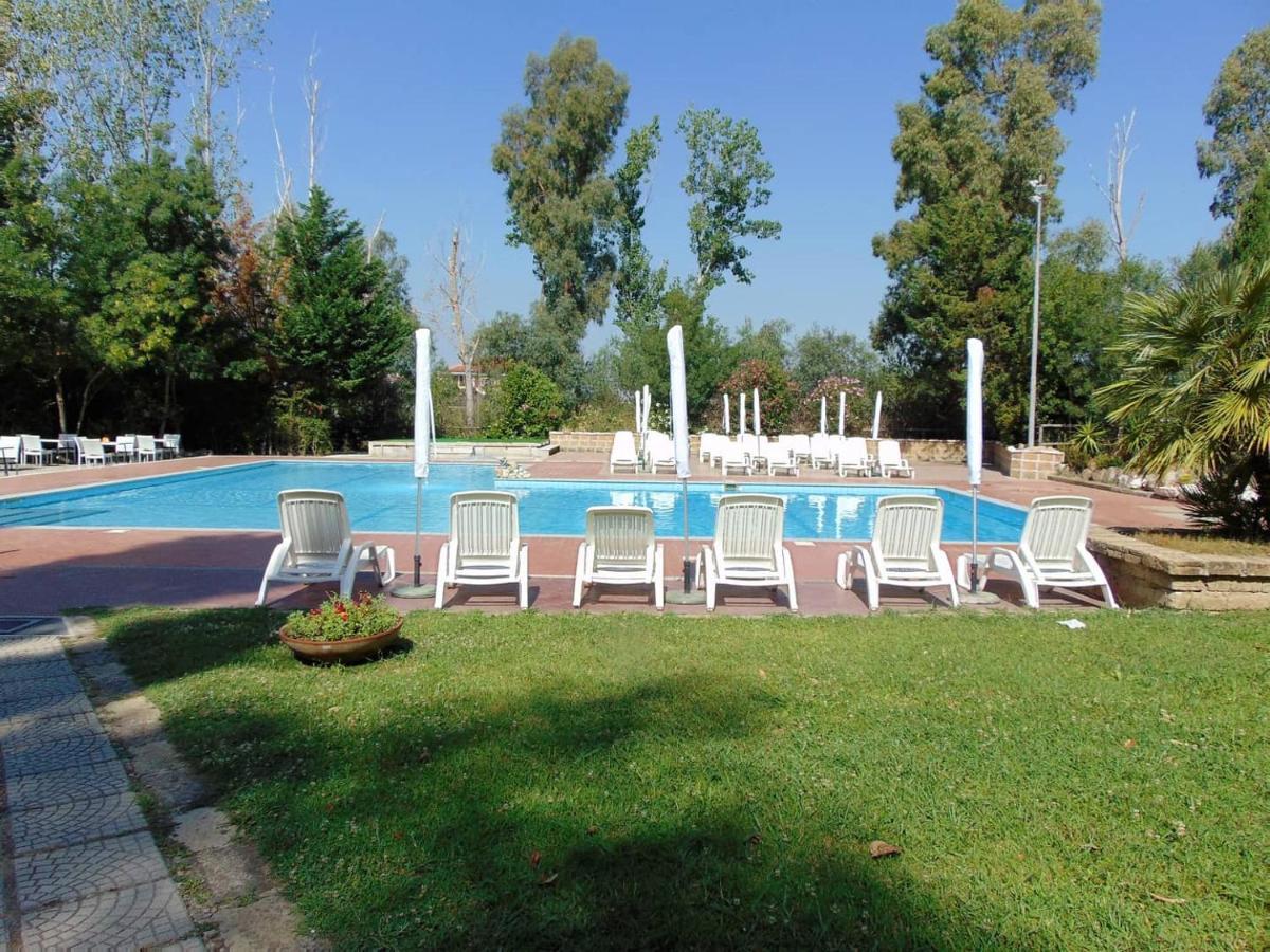 Bed and Breakfast Casale Rurale San Marco Evangelista Exterior foto
