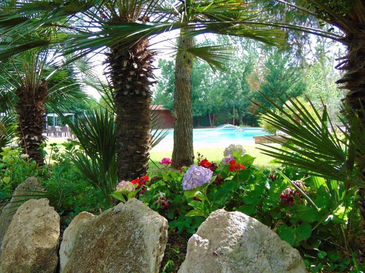 Bed and Breakfast Casale Rurale San Marco Evangelista Exterior foto