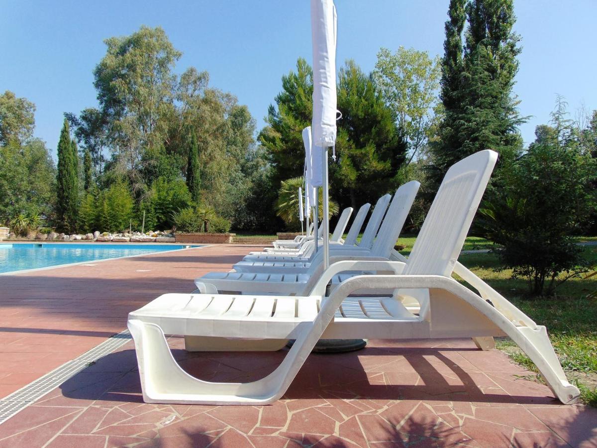 Bed and Breakfast Casale Rurale San Marco Evangelista Exterior foto