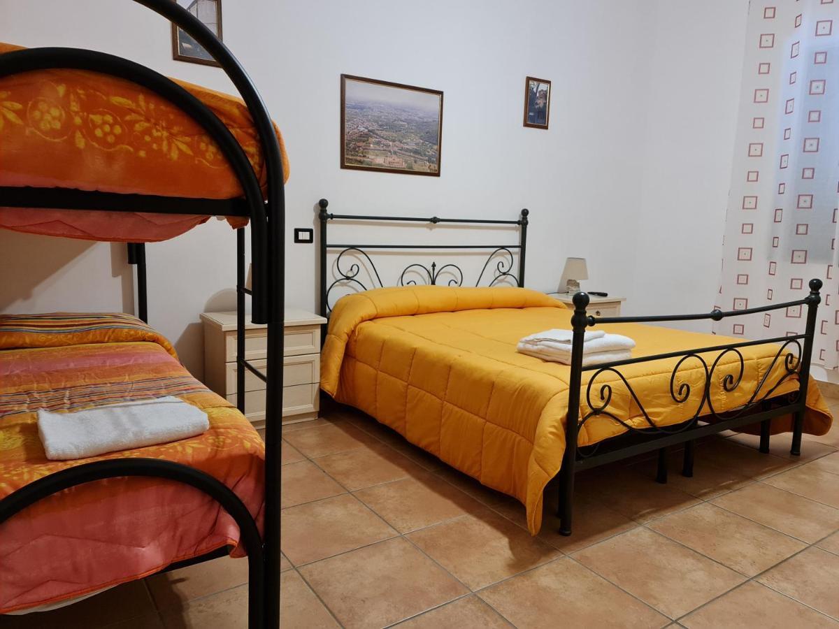 Bed and Breakfast Casale Rurale San Marco Evangelista Exterior foto